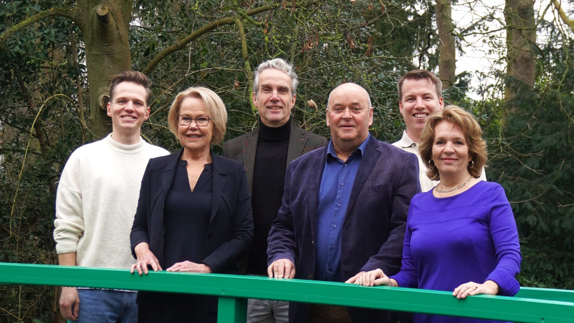 Ontdek het verkiezingsprogramma 2026–2030 van Teylingen Met Elkaar. Politiek mét inwoners, met plannen voor wonen, zorg, groen en veiligheid.